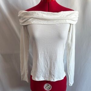 Off-Shoulder Long Sleeve Tee - White